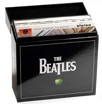 Box com 14 discos de vinil dos Beatles Edição limitada stereo